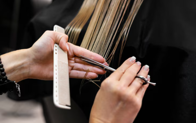 Wie Sie den richtigen Friseursalon für Ihren Haarschnitt auswählen Wie Sie den richtigen Friseursalon für Ihren Haarschnitt auswählen